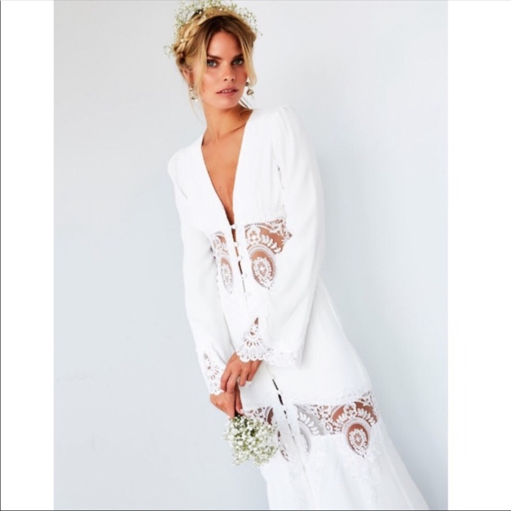 Stone cold fox Gene gown